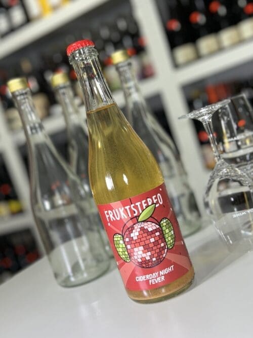Ciderday Night Fever 2020 – Frukstereo front Ciderday Night Fever 2020 - Frukstereo front
