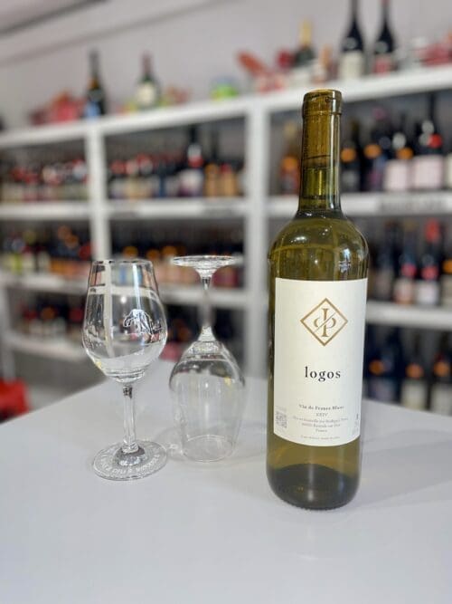 Logos 2024 – Jordi Perez front Logos 2024 - Jordi Perez